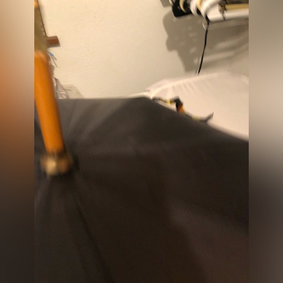 Vintage Daffodil Print Umbrella- 790 $35 or $30 w/offer - Picture 9 of 14